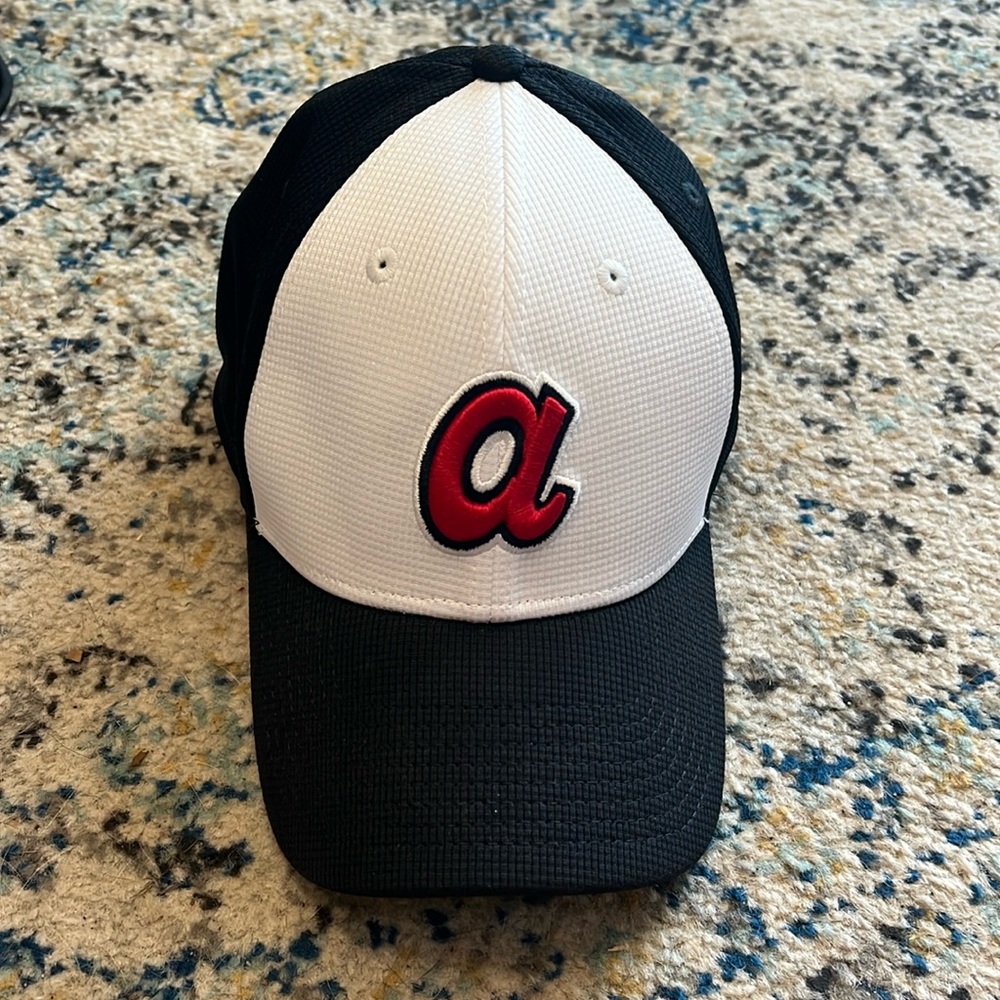 Atlanta Braves hat